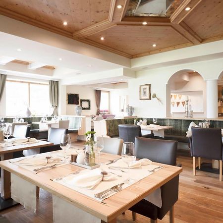 Lifestylepanoramahotel Erika Superior 施图拜河谷新施蒂夫特 外观 照片