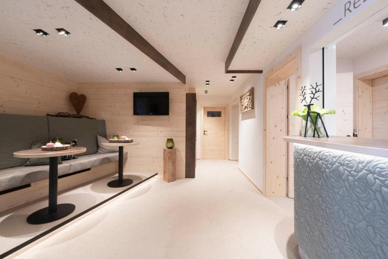 Lifestylepanoramahotel Erika Superior 施图拜河谷新施蒂夫特 外观 照片